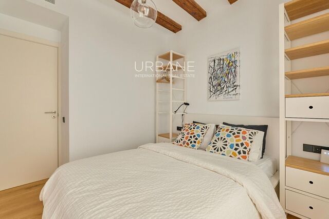 Luminoso apartamento moderno de 2 habitaciones con balcones en el corazón del Barrio Gótico de Barcelona