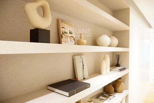 Apartamento de Lujo con 2 Dormitorios y Terraza con Piscina en Passeig de Gracia, Barcelona