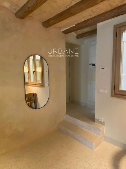 Pis d'1 dormitori molt lluminós (51 m²) amb ascensor – El Raval, disponible febrer 2026 – 1.650 €/mes