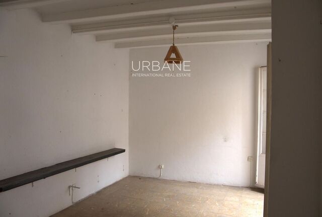 Oportunidad única con gran terraza en Ciutat Vella – 146 m² + 56 m² en Carrer de Ferran