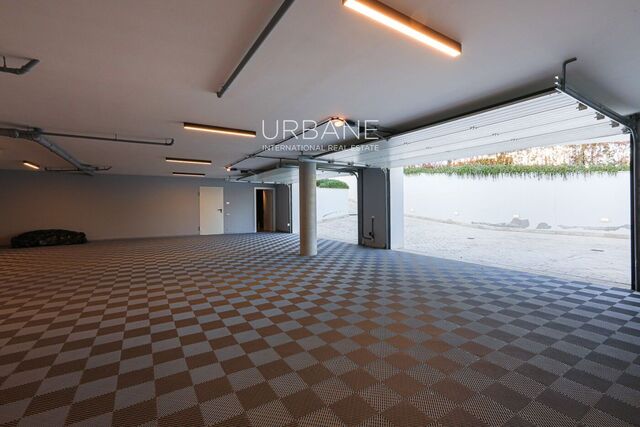 Vila de luxe de 5 llits a primera línia de golf a una hora de Barcelona