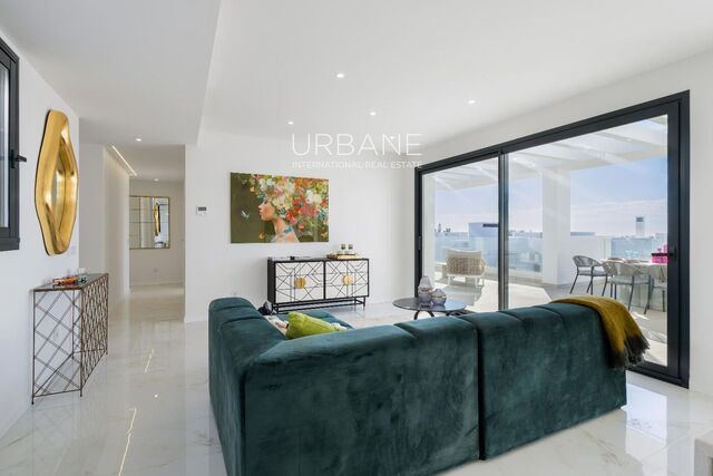 Appartement moderne à Estepona avec grande terrasse et services exclusifs