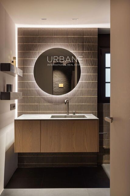 Apartamento de Alto Standing Completamente Reformado en el Corazón de Barcelona
