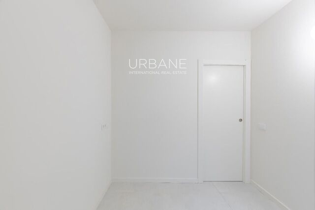 Apartamento de 2 habitaciones reformado con balcón en Ciutat Vella