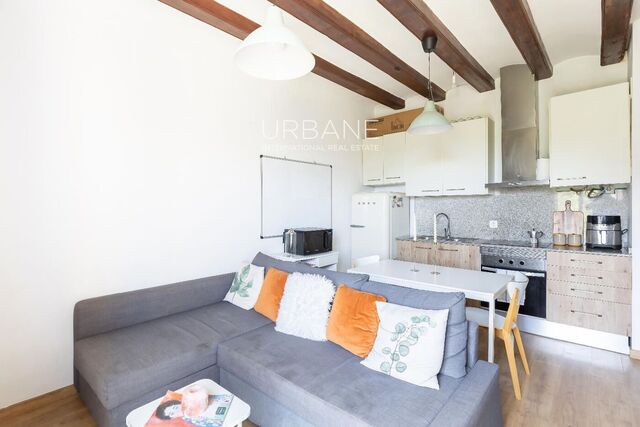 Helle, außenliegende 2‑Zimmer‑Wohnung mit großem Wertsteigerungspotenzial.