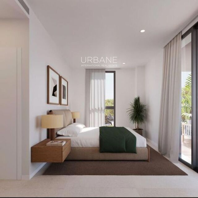Residencia mediterránea premium de 3 dormitorios con terraza privada | Campo de golf galardonado, piscinas, alta gastronomía y 2 plazas de aparcamiento
