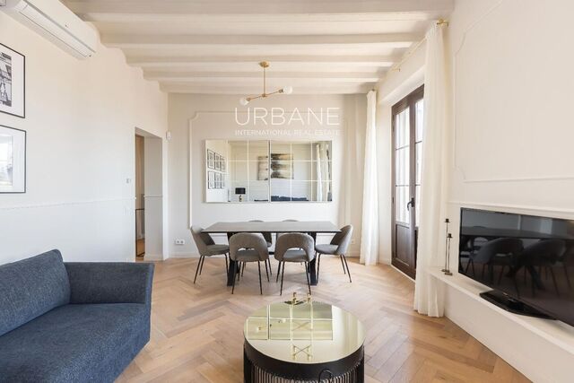 Elegancia histórica y lujo moderno en el corazón del barrio de la Ribera en Barcelona
