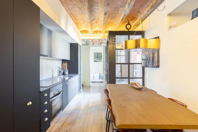 Piso de 3 Dormitorios con Terraza, Piscina y Exclusivas Zonas Comunes en Venta en Ciutat Vella