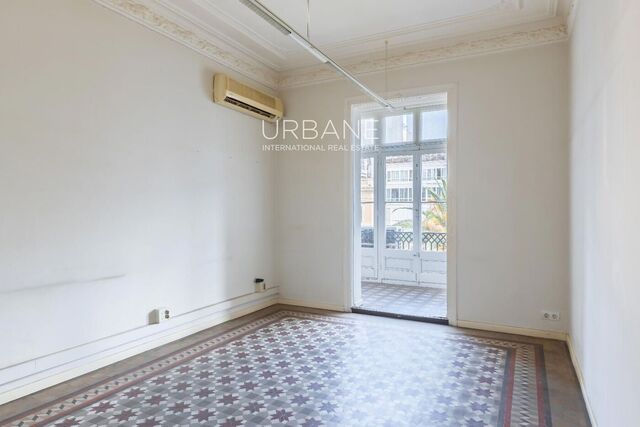 Espectacular vivienda señorial de 199 m² en pleno Quadrat d'Or de Barcelona