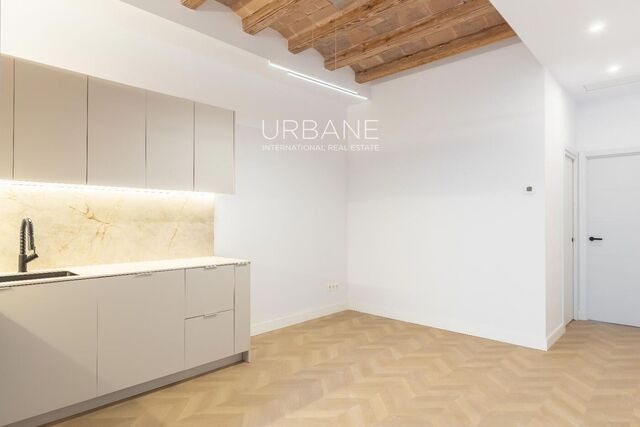 Espectacular Piso en Gràcia con Terraza Privada de 33m²