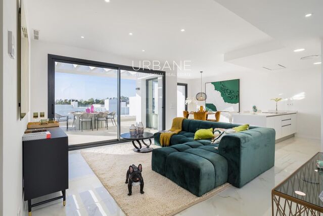 Ático de Obra Nueva de 3 Dormitorios en Venta en Estepona | Terraza de 66 m²