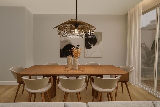 Dúplex de Lujo en Venta en Sarrià-Sant Gervasi con 3 Terrazas Privadas