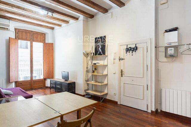 Lloguer temporal (només per a estades d'oci i culturals) | Apartament moblat de 2 habitacions al Barri Gòtic de Barcelona, a prop de Port Vell