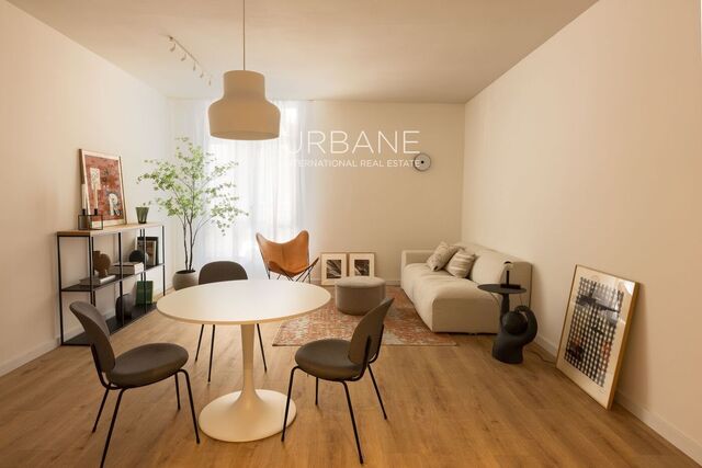 Piso reformado de diseño en venta en El Guinardó, Barcelona