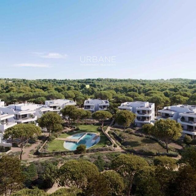 Lluïssor d'un apartament en primera planta amb 3 dormitoris i ampla terrassa a la Costa Daurada