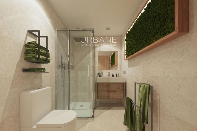 Elegante Apartamento Moderno con Vistas Panorámicas y Piscina en la Costa del Sol