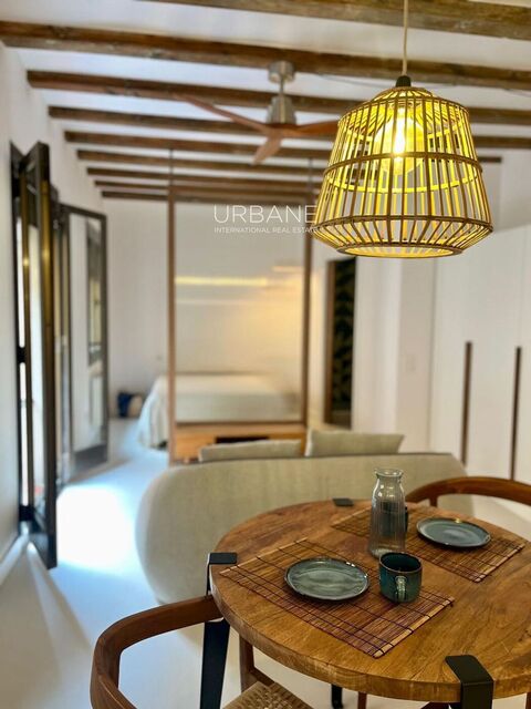 Apartamento totalmente reformado con vistas al mar en La Barceloneta