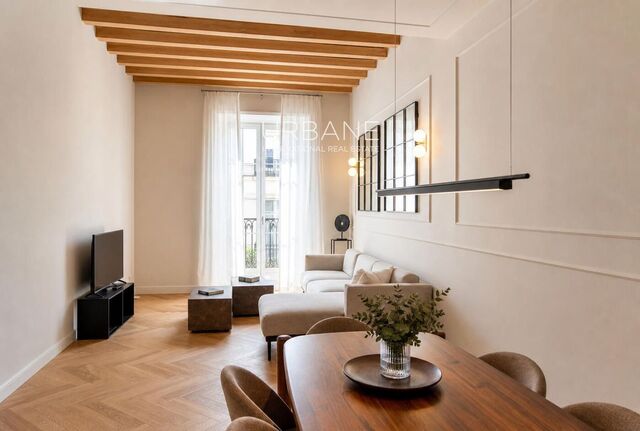 Exclusivo apartamento de 117 m² con piscina en la azotea en El Born