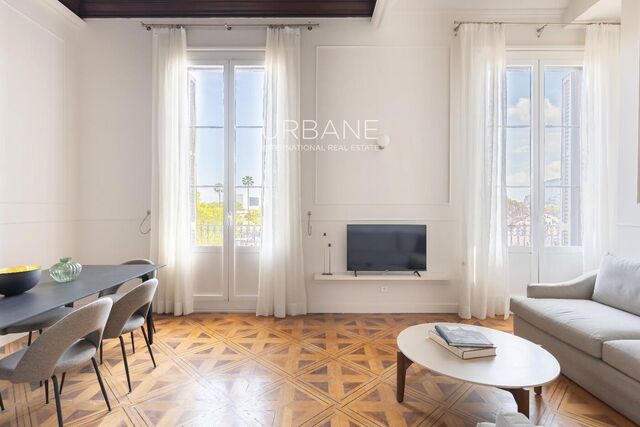 Elegancia histórica y lujo contemporáneo en el corazón de Barcelona