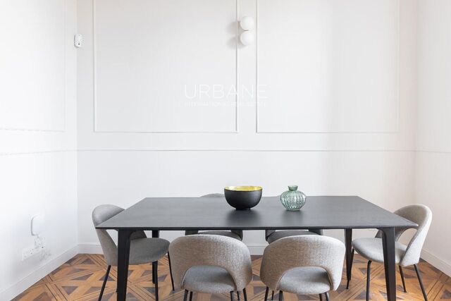 Elegancia histórica y lujo contemporáneo en el corazón de Barcelona