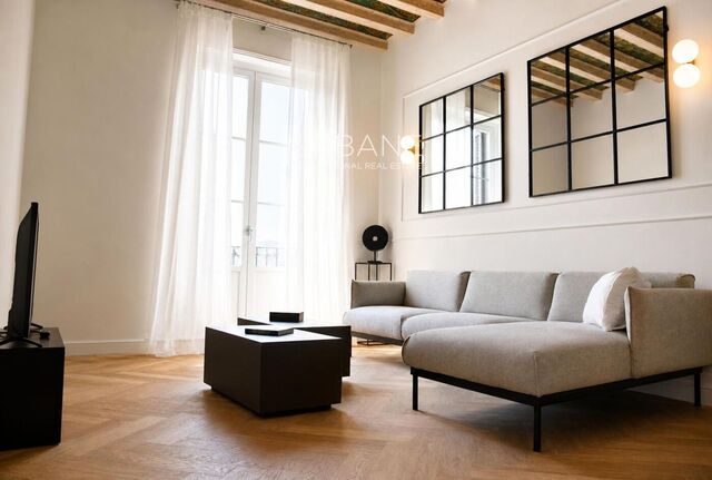 Residencias de diseño exclusivas con piscina en la azotea y vistas al Mediterráneo