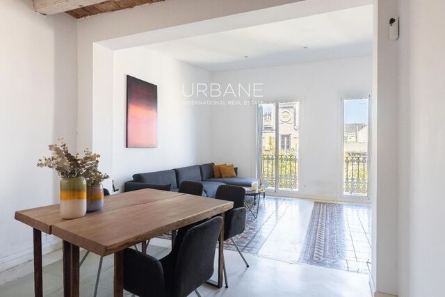 Ático con encanto en el Quadrant d'Or con vistas a la Sagrada Família y al mar