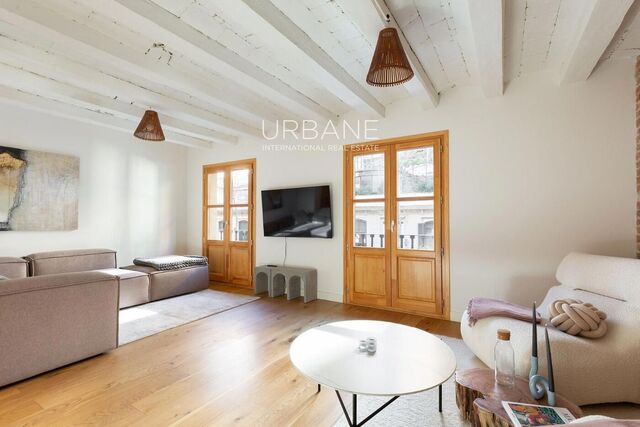 Exclusiu apartament de 2 dormitoris al Carrer Trafalgar, Eixample Dret – Lloguer temporal vacacional