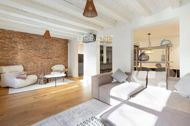 Exclusiu apartament de 2 dormitoris al Carrer Trafalgar, Eixample Dret – Lloguer temporal vacacional