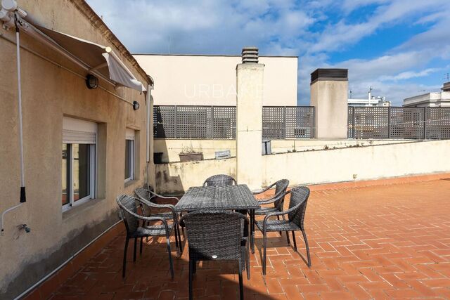Außergewöhnliches Penthouse mit privater Terrasse in historischer Finca Regia