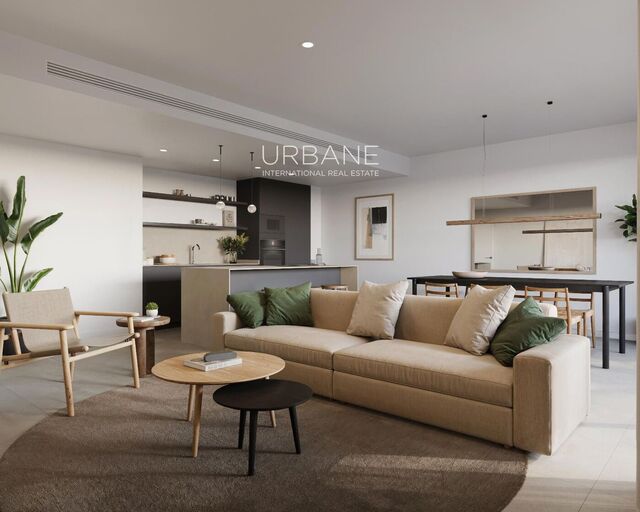 Amplio apartamento de 3 dormitorios con terraza y piscina en la Costa Dorada