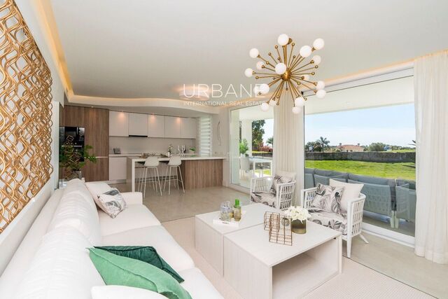 3-bedroom Penthouse in San Roque, Cadiz, in a golf resort.