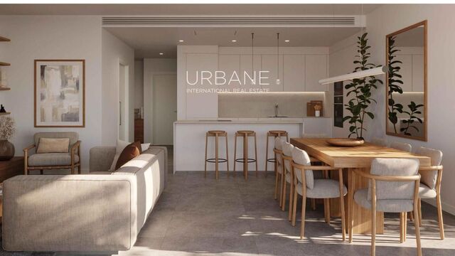 Piso de 3 Habitaciones con Vista a la Playa en Salou Golf Resort - 129m²