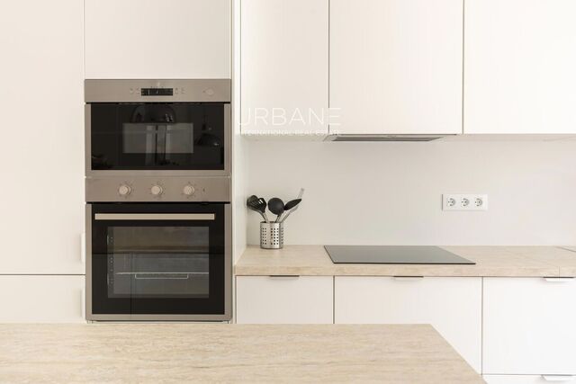 Encantador y Recién reformado piso en venta de 3 habitaciones en Poblenou, Barcelona