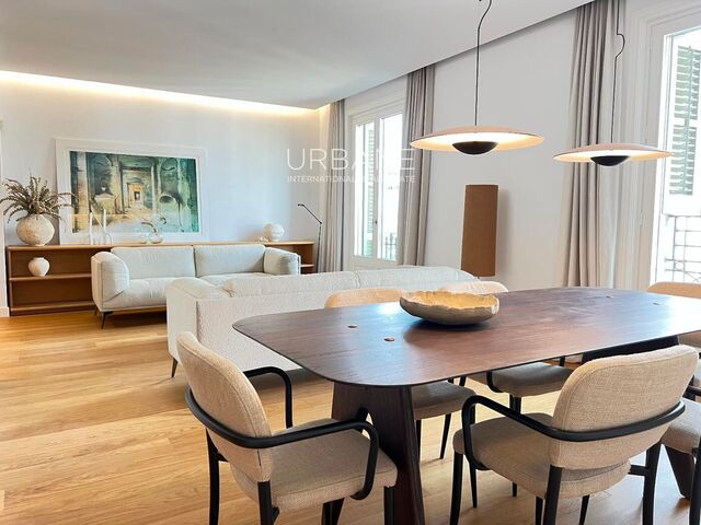 Luxuriöse 124 m² Wohnung mit Terrasse und Pool im Herzen von Barcelona