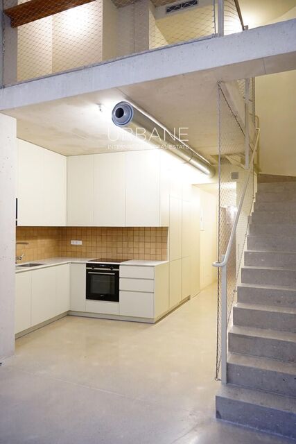 Encantador Dúplex en Venta en Sagrada Familia, Eixample