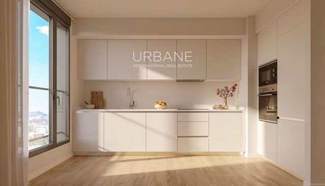 Moderno apartamento frente al mar de 3 habitaciones con terraza en Badalona