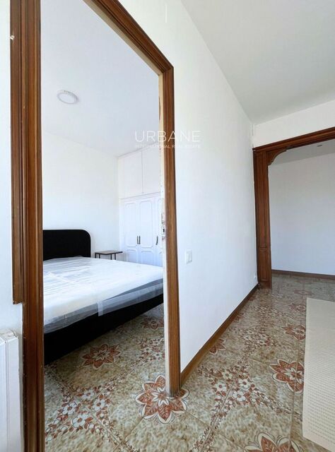 GEMÜTLICHE 2-SCHLAFZIMMER-WOHNUNG IN DER SAGRADA FAMÍLIA