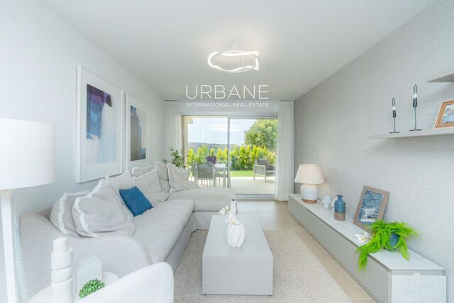 Modernes Apartment mit Blick im Sunny Golf, Estepona