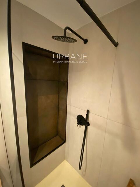 Renovated 2-Bedroom Apartment near Sagrada Familia - Temporary rental from 1st of May