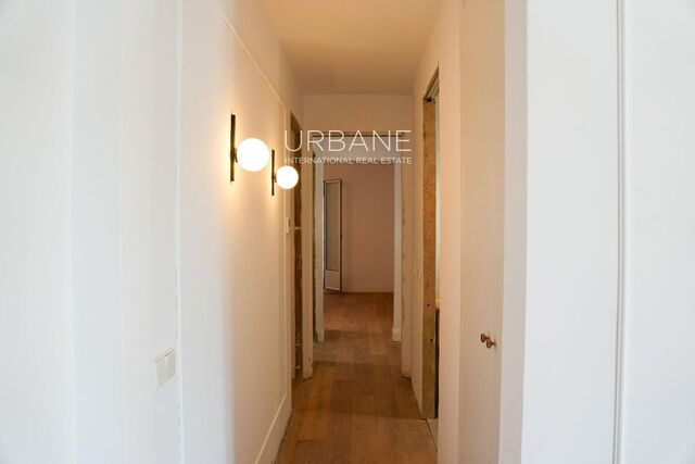 Apartament Espaciós en Renovació a Gran Via - Eixample