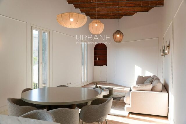 Geräumige Wohnung in Renovierung an der Gran Via - Eixample