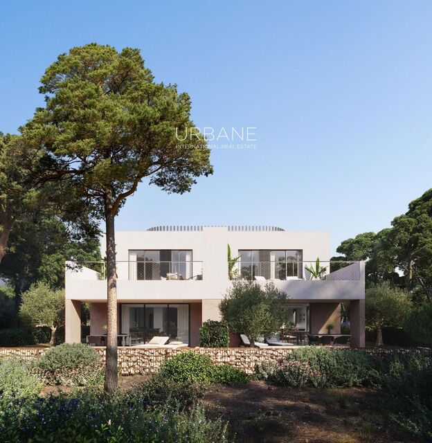 Dream Villa Between Golf and Mediterranean Coast