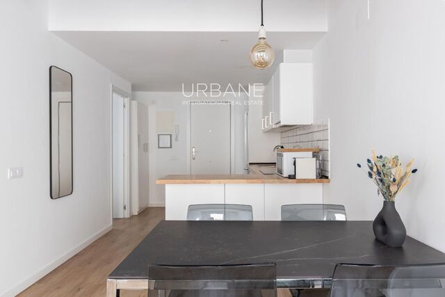 Encantador Apartamento Renovado en el Corazón de El Raval
