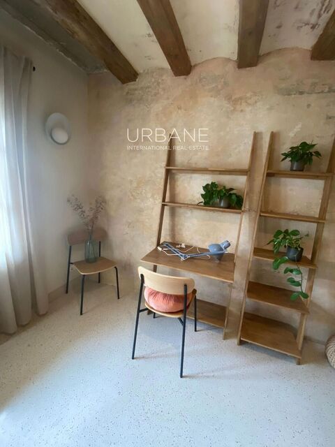Encantador Estudio Nuevo en Alquiler en el Casco Antiguo de Barcelona