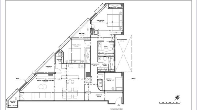 Apartamento nuevo y espacioso de 3 habitaciones en Eixample