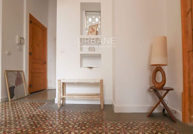 Encantador Piso Recién Reformado en el Centro de Barcelona