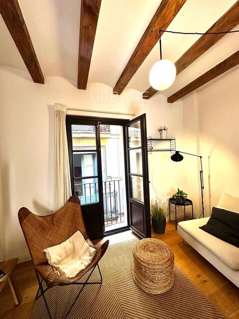 Renovated Apartment with Rooftop in the Heart of the Gothic Quarter – Rent up to 11 Months