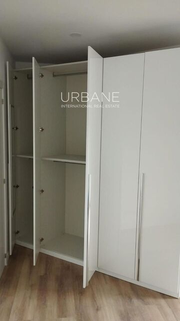 Amplio piso de 4 habitaciones con balcón privado y azotea comunitaria