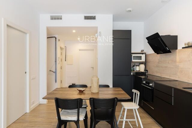 Vivienda Nueva de 2 Dormitorios con Fantástica Terraza Privada de 122 m² y Jacuzzi en Poble Sec