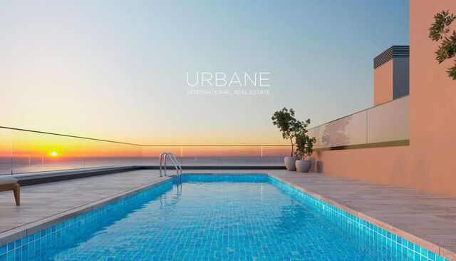 Apartamento con vista al mar, 3 habitaciones, terraza y rooftop con piscina en Badalona